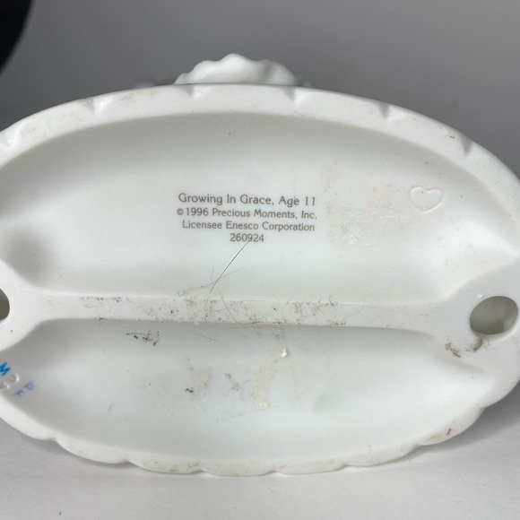 Vintage Precious Moments Growing in Grace Age 11 Blonde AS IS - Picture 2 of 4